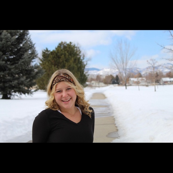 Meet your Posher, Jozi - Picture 1 of 1